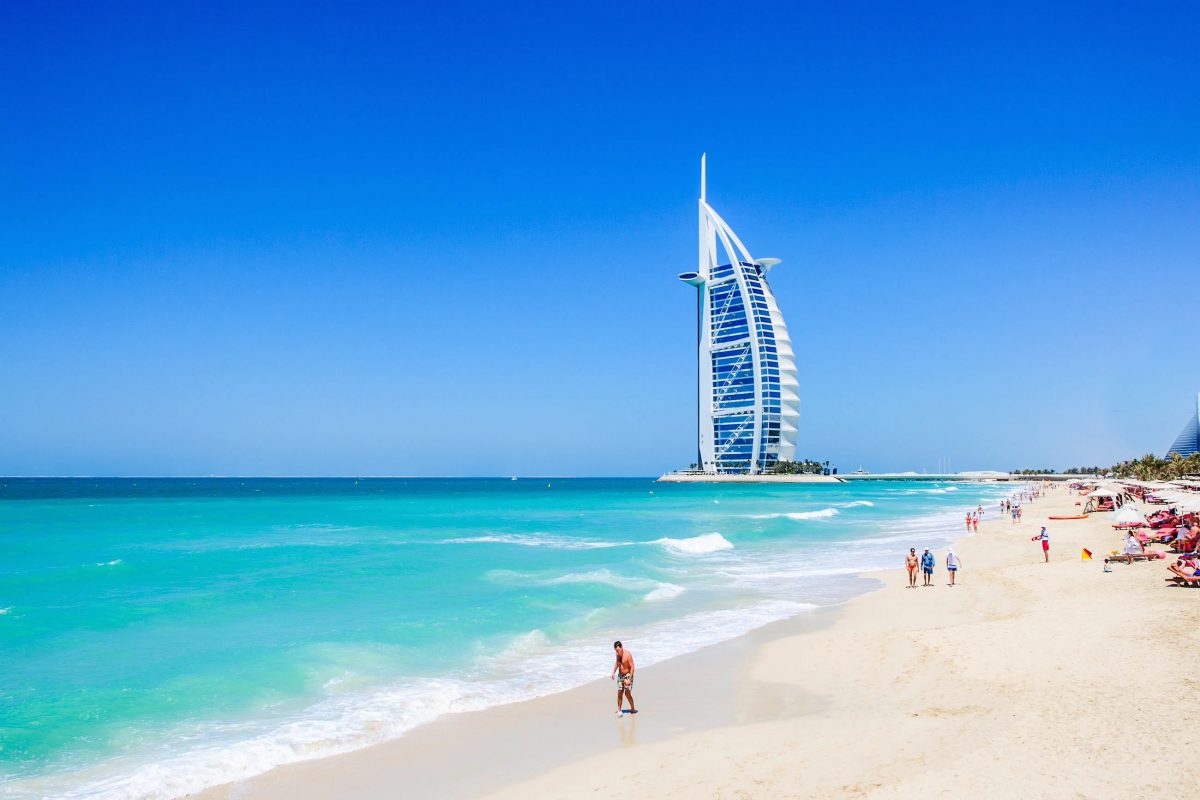 Море Дубай